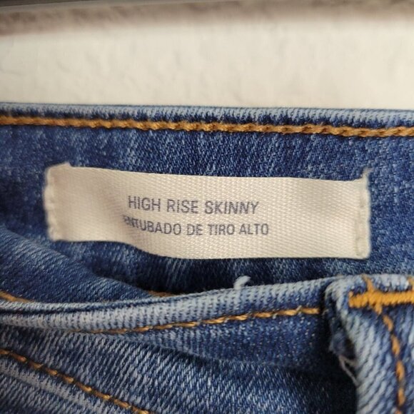 Universal Thread Sz 8 Regular High Rise Skinny Jeans Medium Wash Worn 1x Denim - Picture 8 of 10